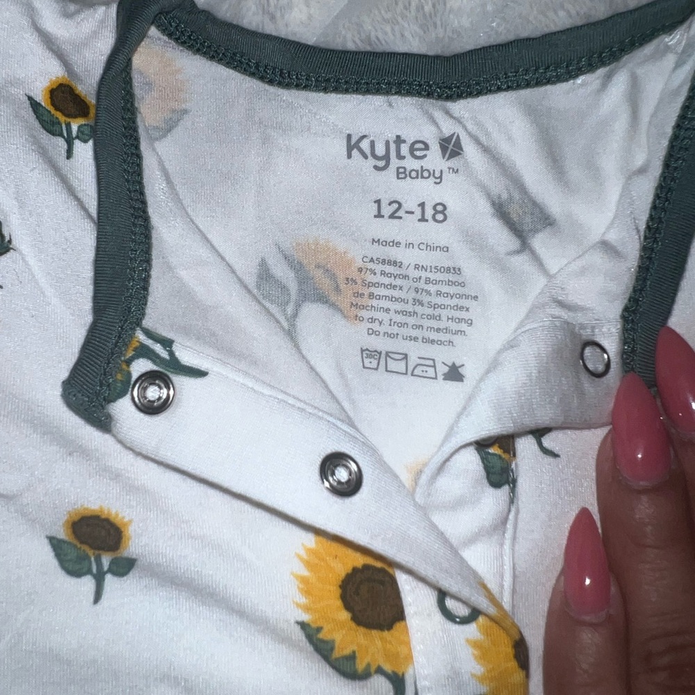 Kyte Baby Sunflower Print Onesie